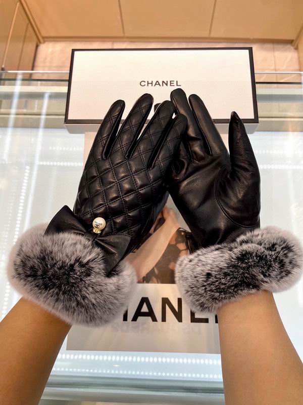 Chanel gloves hm105